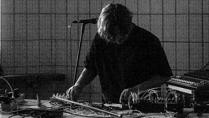 HMOT - 22:00