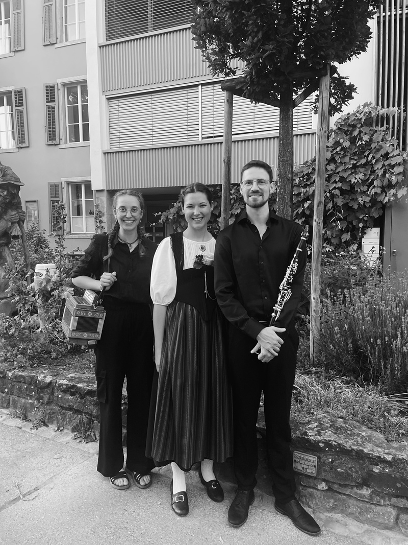 Daria Occhini mit Blaascht