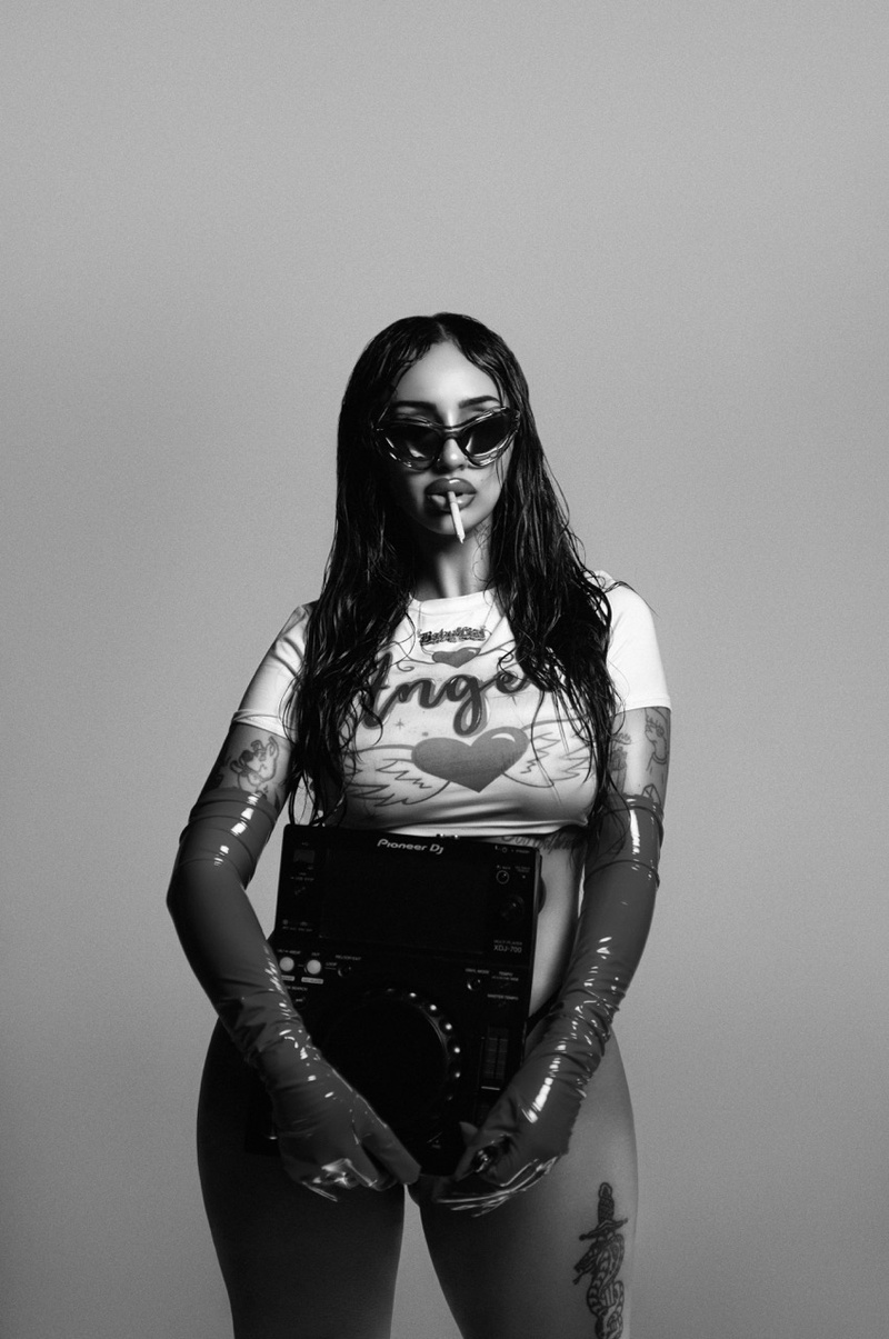 DJ Lizz, La Terrorista del Sabor, Larataqué, TVBXS