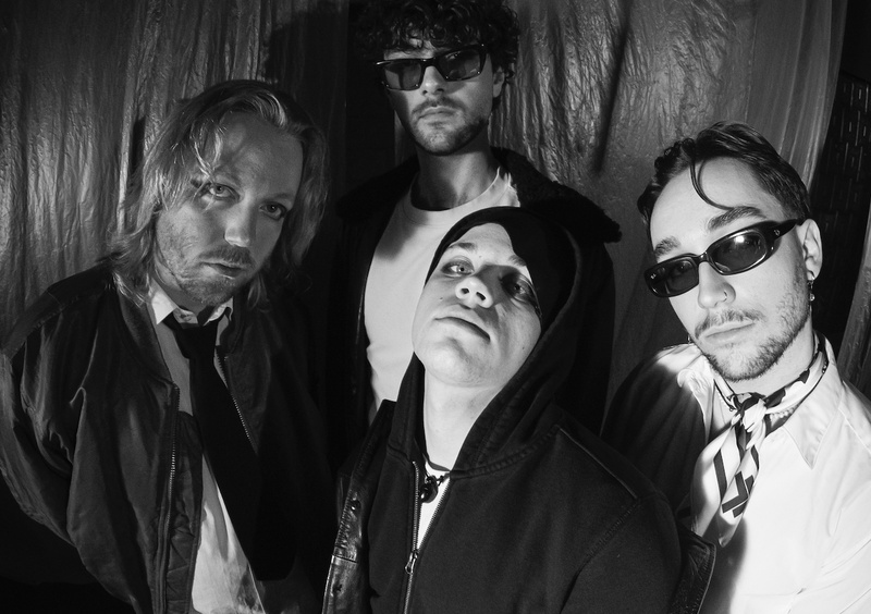 VERNISSAGE : REDMOON (CH) + WINDSHELTER (CH)