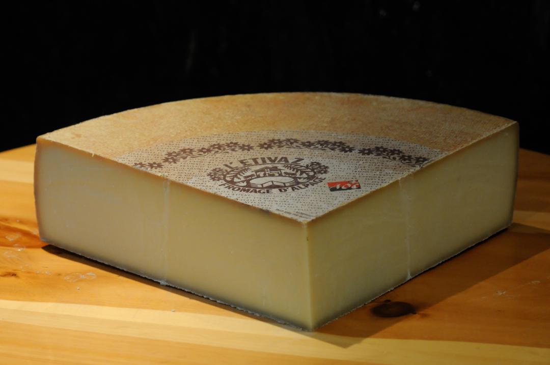 The Maison de l’Etivaz and the Caves à fromage